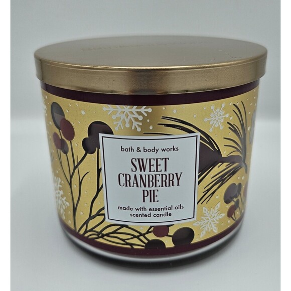 NEW Bath & And Body Works SWEET CRANBERRY PIE  3 Wick Candle 14.5 Ounces - Picture 1 of 4